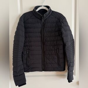Elie Tahari Men’s Ultra Lightweight 80% Down Jacket Black Size S Like New